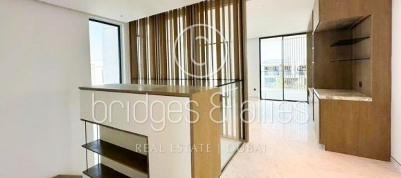 Villa T5 em Dubai, UAE N.º 65807 17