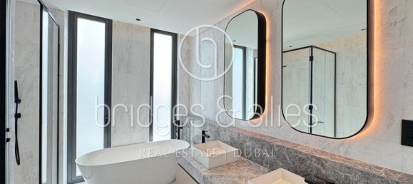 Villa T5 em Dubai, UAE N.º 65807 12