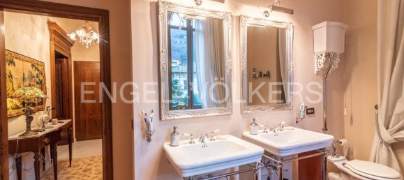 7 bedrooms Villa in Lesa, Italy No. 297776 21