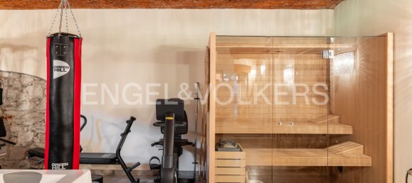 7 bedrooms Villa in Lesa, Italy No. 297776 25