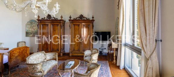 7 bedrooms Villa in Lesa, Italy No. 297776 4