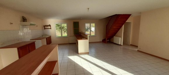 4 غرف نوم منزل في Ruffec, France رقم 39557 5