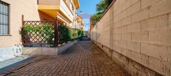 Apartamento T2 em Rho, Italy N.º 260790 23