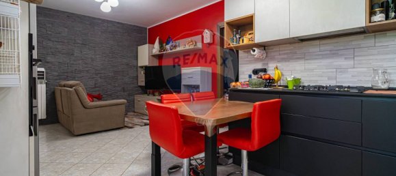 Apartamento T2 em Rho, Italy N.º 260790 3