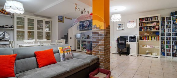 Apartamento T2 em Rho, Italy N.º 260790 22