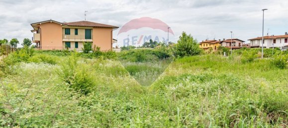 701m² Land in Dello, Italy No. 356203 7