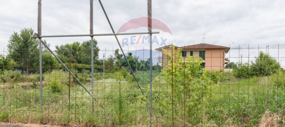 701m² Land in Dello, Italy No. 356203 12