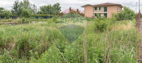 701m² Land in Dello, Italy No. 356203 13