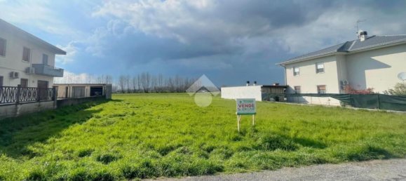 Terrain à Goito, Italy 975m² No. 93890 7