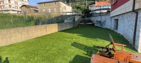 4 bedrooms House in Castro-Urdiales, Spain No. 163851 4