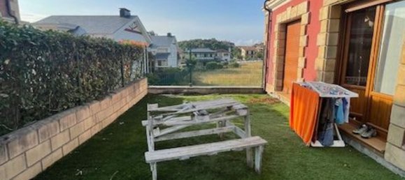 4 bedrooms House in Castro-Urdiales, Spain No. 163851 3