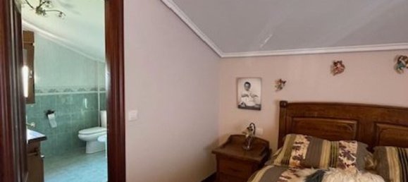 4 bedrooms House in Castro-Urdiales, Spain No. 163851 41