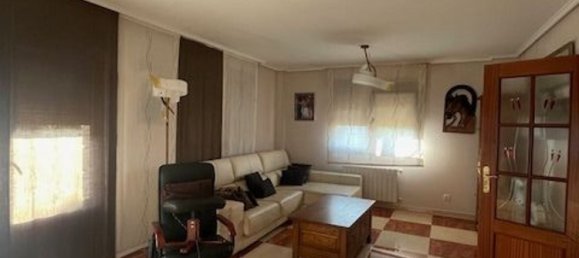 4 bedrooms House in Castro-Urdiales, Spain No. 163851 11