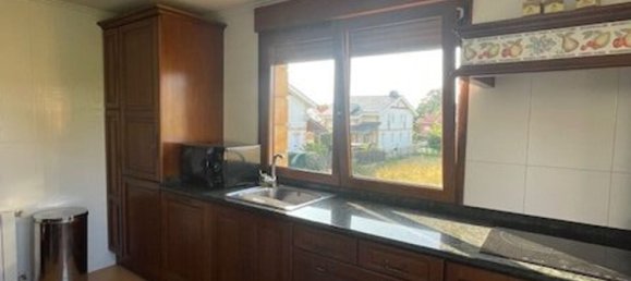 4 bedrooms House in Castro-Urdiales, Spain No. 163851 20