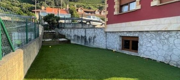 4 bedrooms House in Castro-Urdiales, Spain No. 163851 6