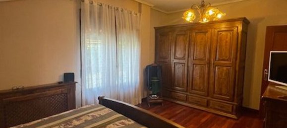 4 bedrooms House in Castro-Urdiales, Spain No. 163851 46