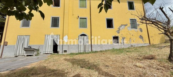4 bedrooms House in Lucca, Italy No. 278273 11