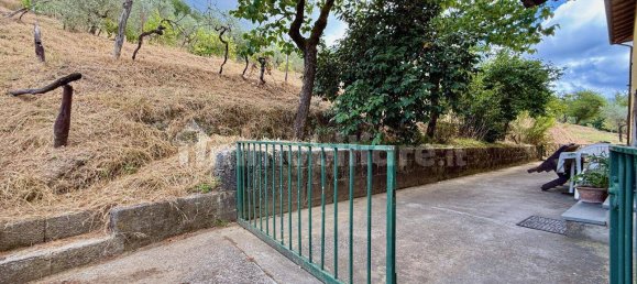 4 bedrooms House in Lucca, Italy No. 278273 17