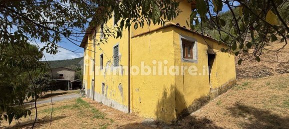 4 bedrooms House in Lucca, Italy No. 278273 10