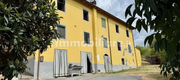 4 bedrooms House in Lucca, Italy No. 278273 4