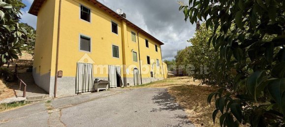 4 bedrooms House in Lucca, Italy No. 278273 13