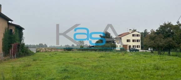 Земельный участок 1936м² в Карбонера, Италия № 222458 2