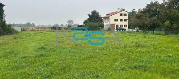 Земельный участок 1936м² в Карбонера, Италия № 222458 3