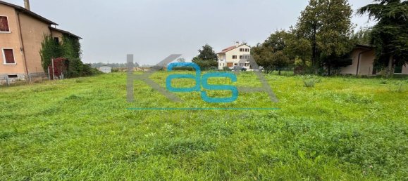 Земельный участок 1936м² в Карбонера, Италия № 222458 8