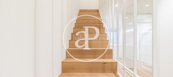 3 bedrooms Duplex in Eixample, Spain No. 127800 14