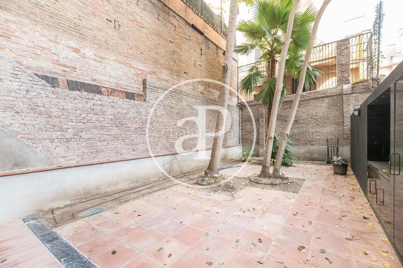 3 bedrooms Duplex in Eixample, Spain No. 127800