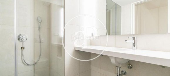 3 bedrooms Duplex in Eixample, Spain No. 127800 12