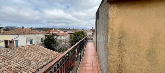 3 rooms Apartment in Tremestieri Etneo, Italy No. 50924 87