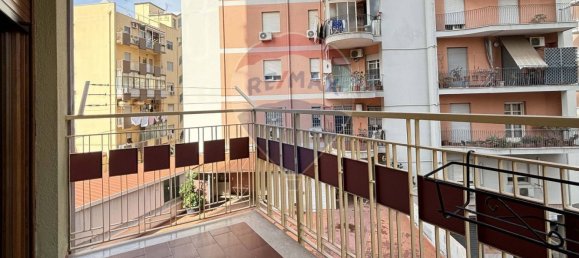 2 Schlafzimmer Wohnung in Palermo, Italy, Nr. 65598 30