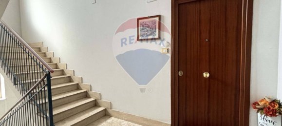 2 Schlafzimmer Wohnung in Palermo, Italy, Nr. 65598 32