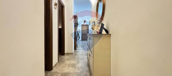 2 Schlafzimmer Wohnung in Palermo, Italy, Nr. 65598 8