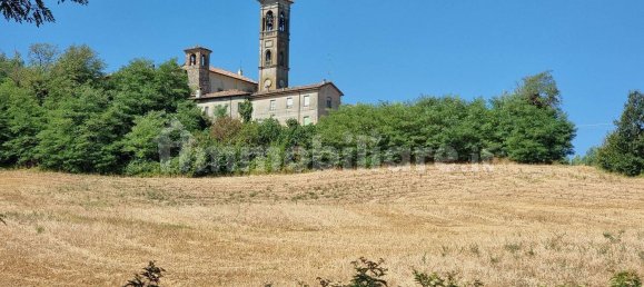 3 bedrooms House in Agazzano, Italy No. 147174 6