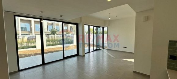 4 bedrooms Villa in The Valley, UAE No. 30809 9