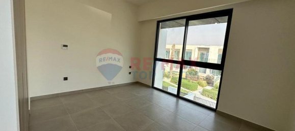 4 bedrooms Villa in The Valley, UAE No. 30809 6