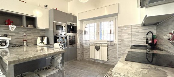 6 rooms Villa in Anzio, Italy No. 16385 27