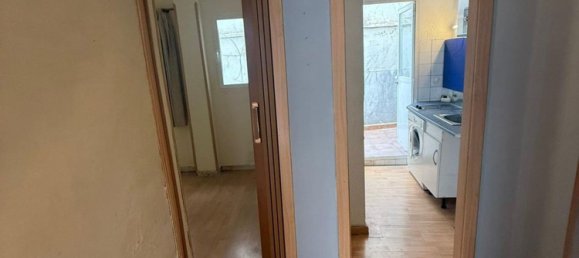 1 bedroom Apartment in Cuatro Caminos, Spain No. 168875 8