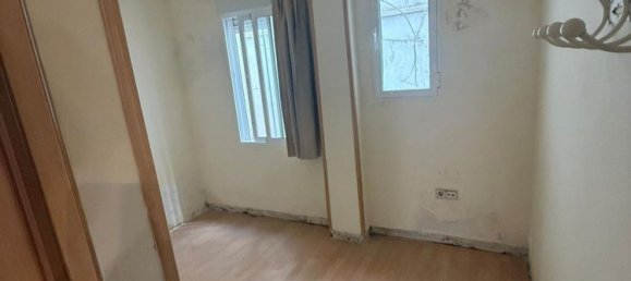 1 bedroom Apartment in Cuatro Caminos, Spain No. 168875 9