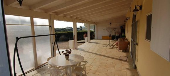 4 rooms House in Martina Franca, Italy No. 153656 2