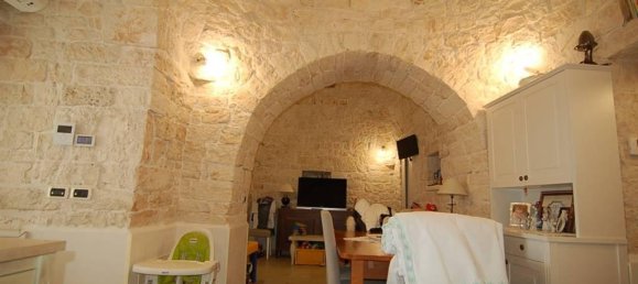 4 rooms House in Martina Franca, Italy No. 153656 9