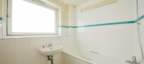 1 bedroom Apartment in London, United Kingdom No. 11489 4
