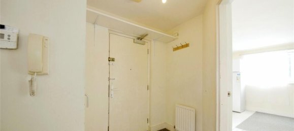 1 bedroom Apartment in London, United Kingdom No. 11489 13