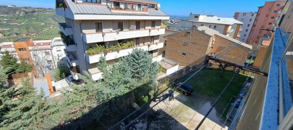Apartamento de 4 divisões em Chieti, Italy N.º 41848 9