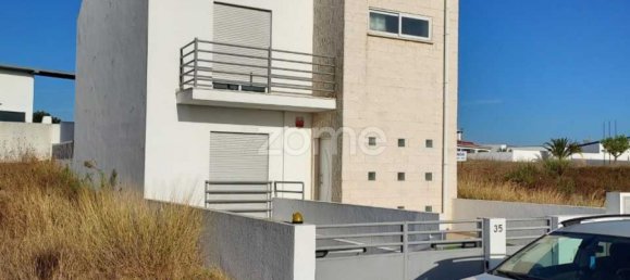  Land in Palmela, Portugal No. 78427 7