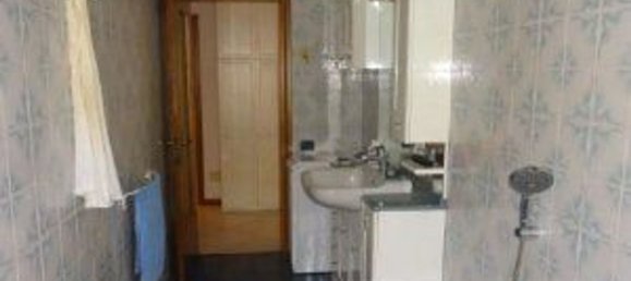 Квартира с 3 комнатами в Сесто Сан Джованни, Италия № 168023 15