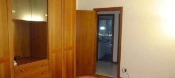 Квартира с 3 комнатами в Сесто Сан Джованни, Италия № 168023 12