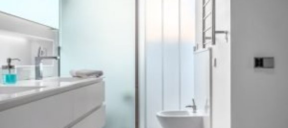 4 bedrooms Villa in Marbella, Spain No. 71321 12